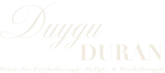 Praxisfoto von Duygu Duran-Firat M.A., Heilpraktikerin (Psychotherapie), Musiktherapeutin, Traumapädagogin, Traumazentrierte Fachberaterin